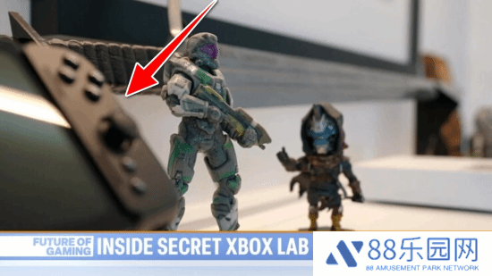 斯宾塞还有私货？媒体采访疑似发现Xbox新掌机