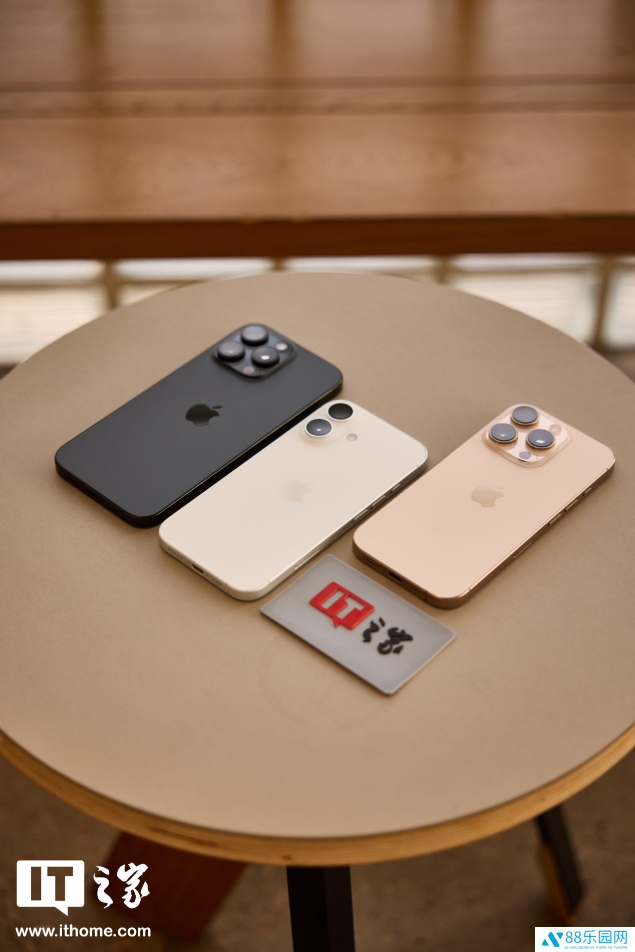 应对美国关税政策，消息称苹果紧急从印度包机空运 600 吨 iPhone