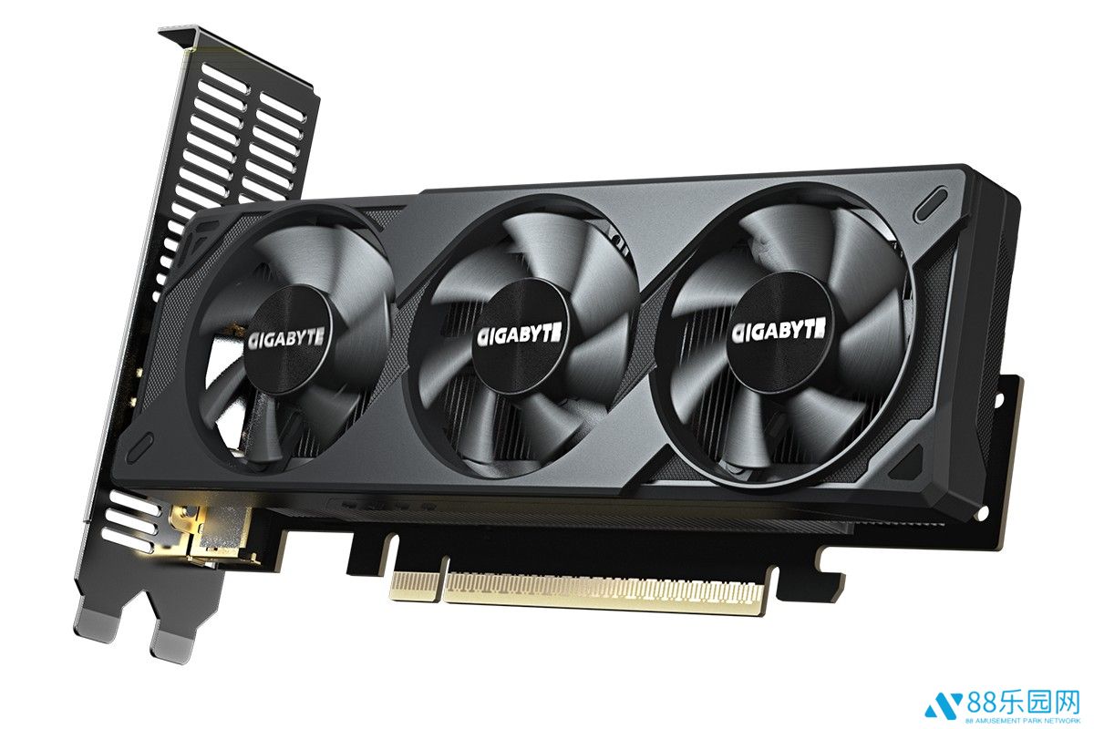 技嘉推出 RTX 5060 OC Low Profile 8G 半高显卡：面向 SFF 市场，长度仅 182mm