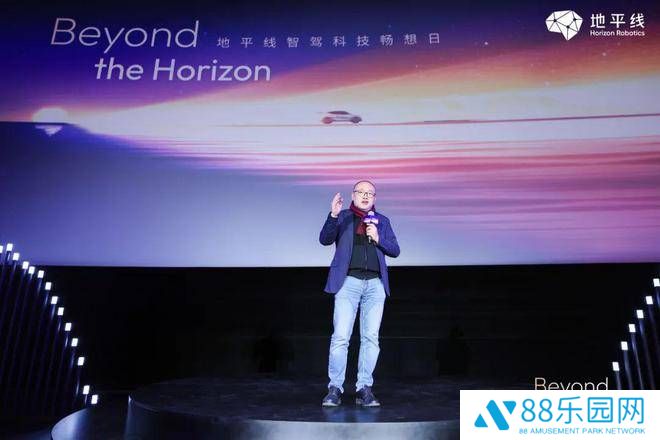 地平线SuperDrive智驾黑科技亮相，引领2025高阶智驾新风尚