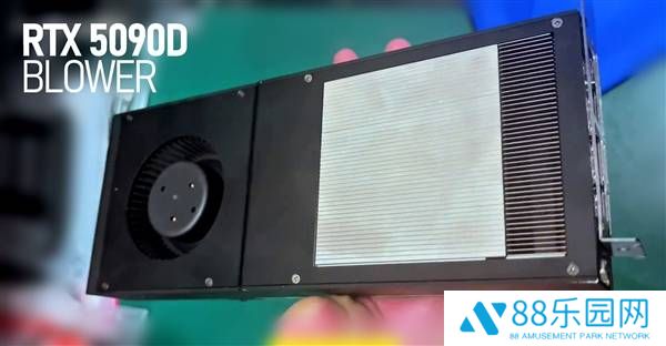 RTX 5090D涡轮版现身中国命运未卜，或面临禁售风险